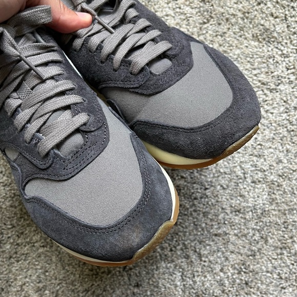 Nike Air Max 1 Crepe Shoes - Picture 7 of 7